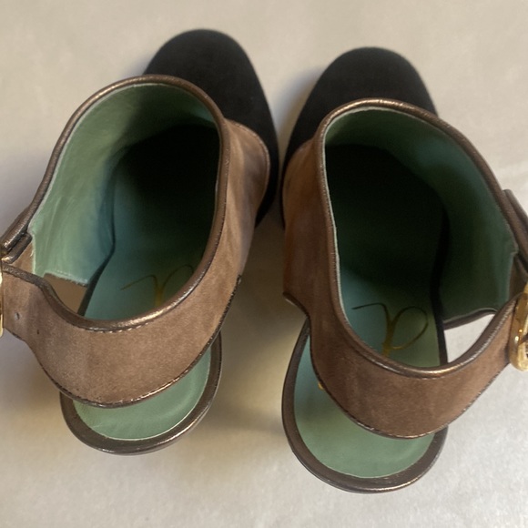 Paola D’Arcano Open Back Stiletto Shoes - Picture 5 of 13